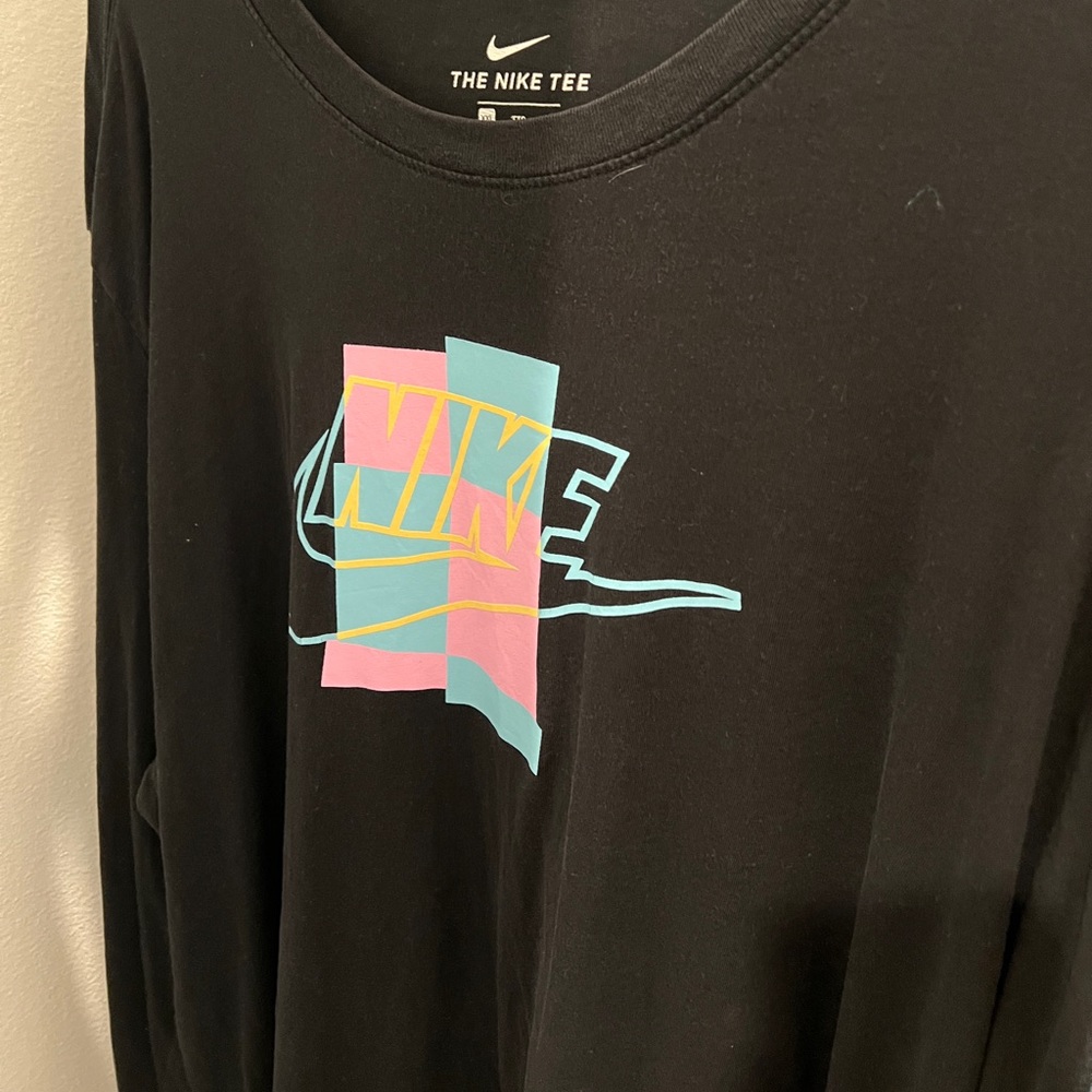 Nike black XXL long sleeve shirt with designs.